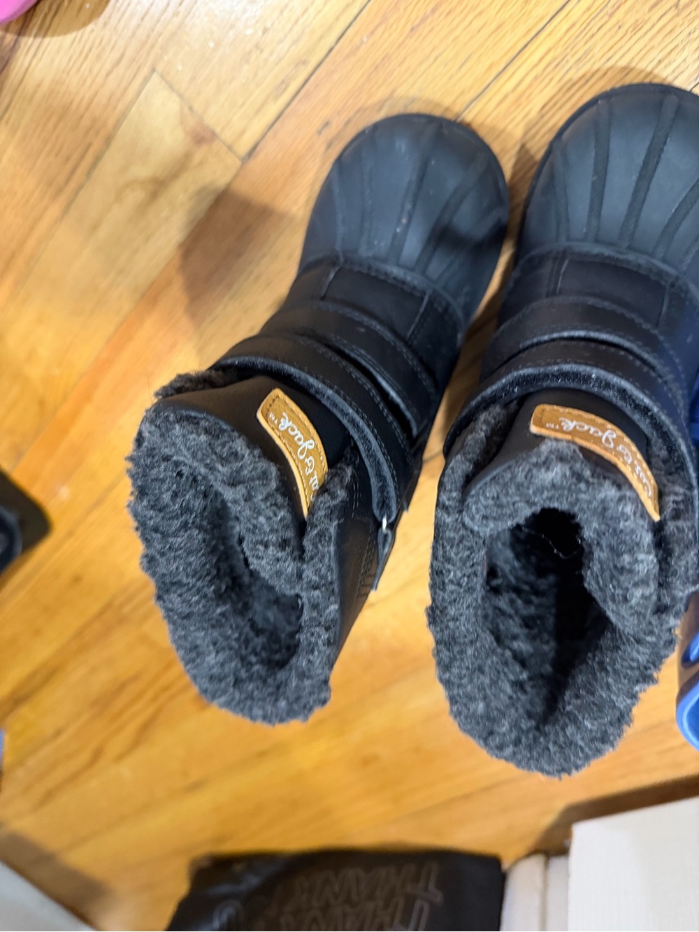 Cat & Jack Black Faux Fur Lined Kids Winter Boots